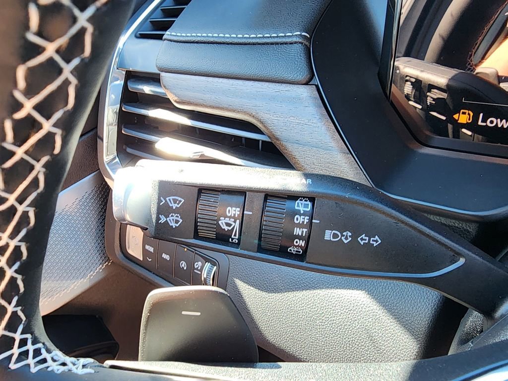 2026 GMC Acadia Denali Ultimate - Photo 24