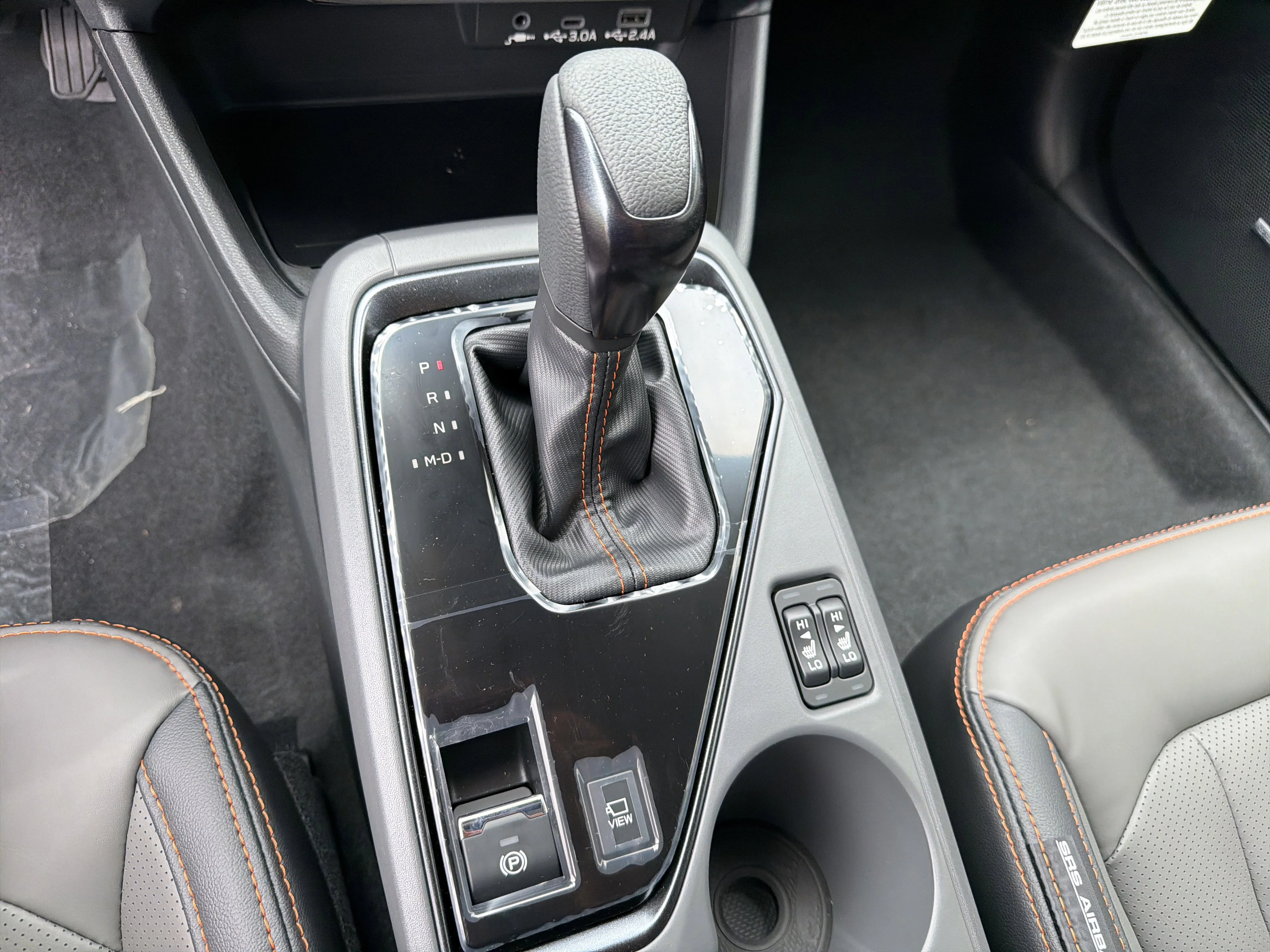 New 2026 CRYSTAL WHITE PEARL Subaru Limited Hybrid image 26