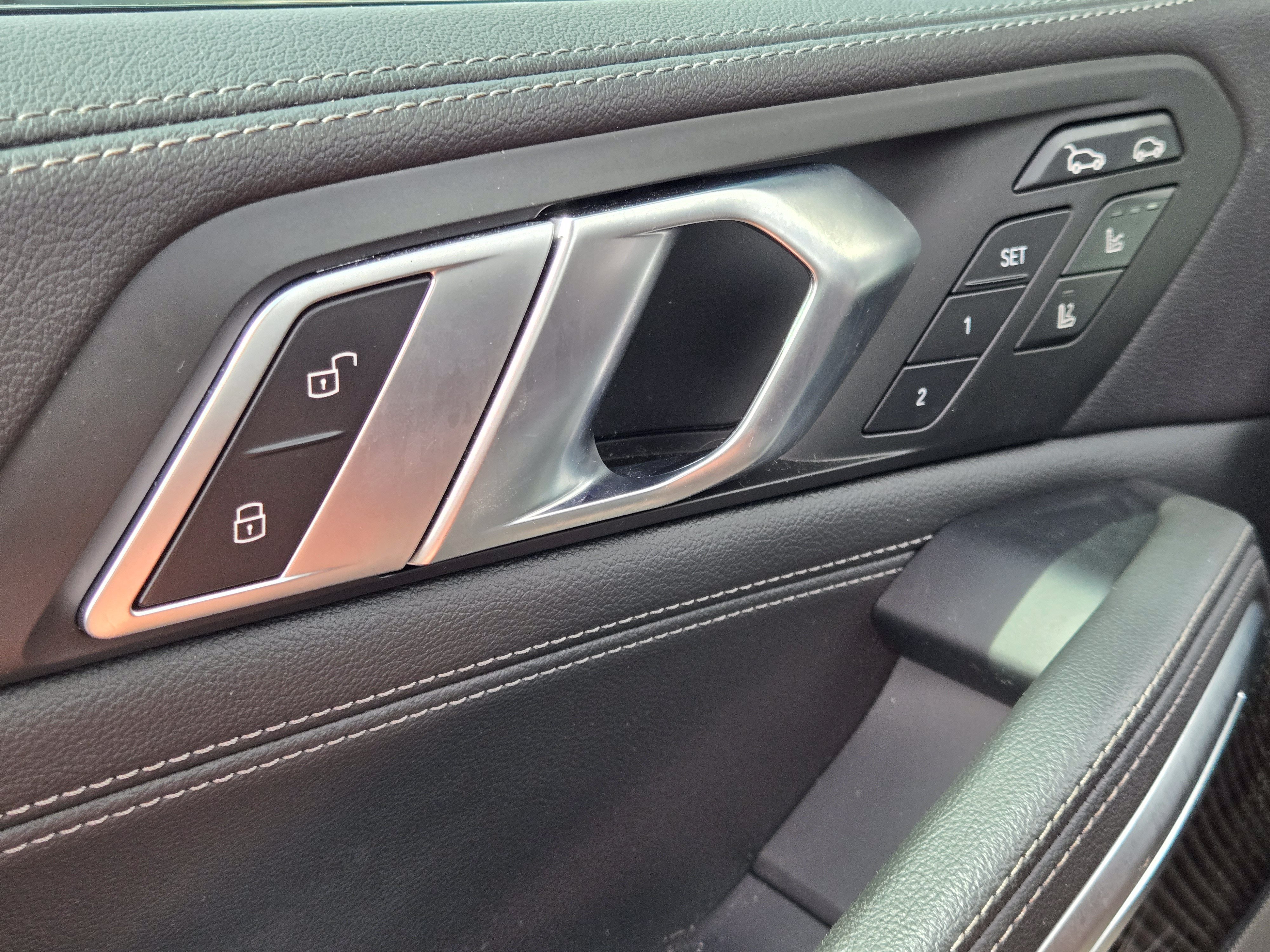 2022 BMW X6 M50i - Photo 21