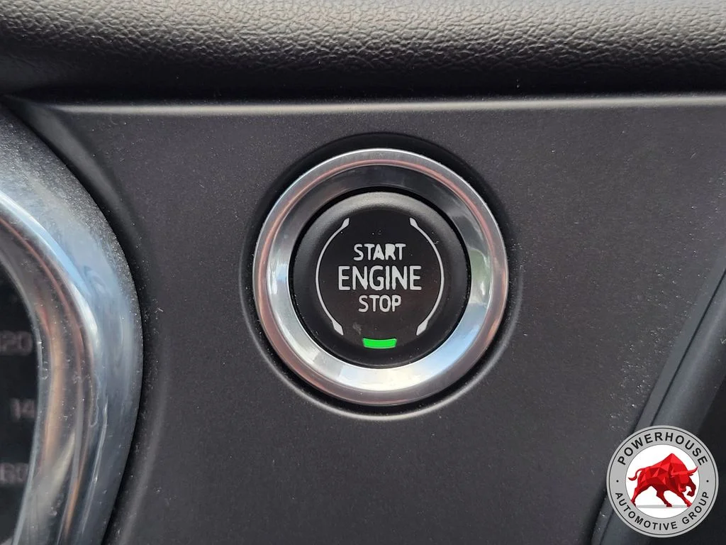 Used 2020 White Chevrolet LT image 34