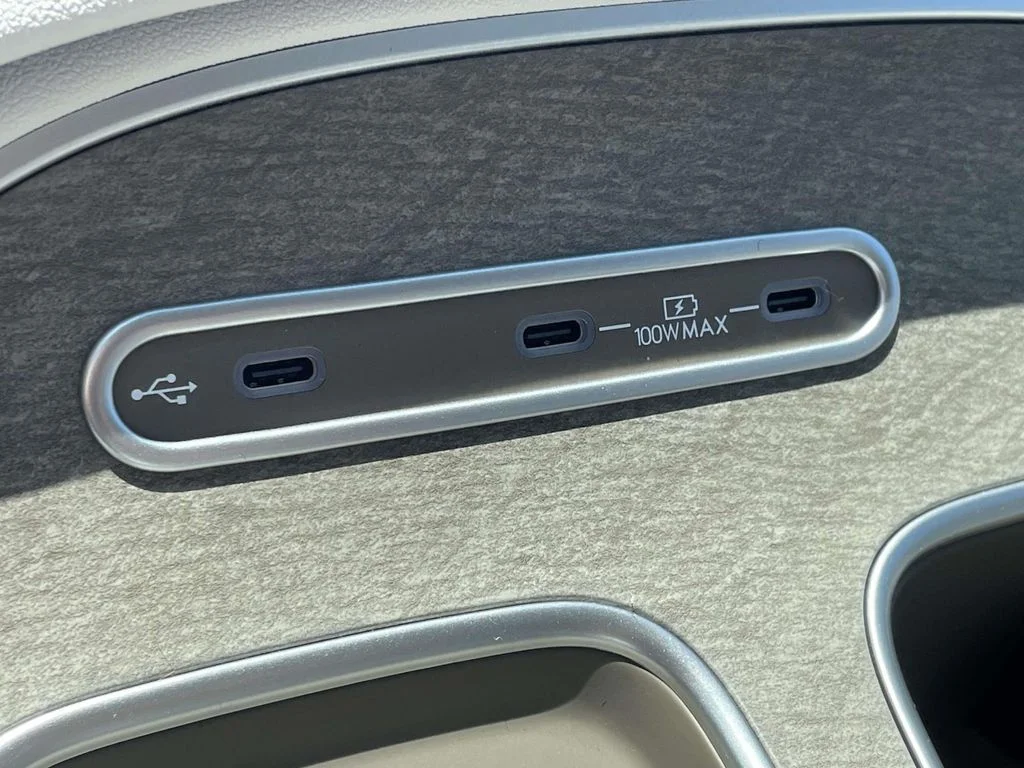 New 2026 White Hyundai Limited image 31