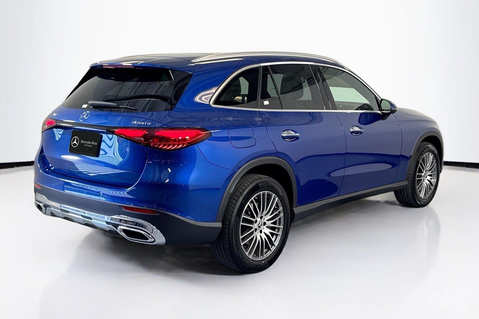 New 2026 Starling Blue Metallic Mercedes-Benz GLC 300 image 5