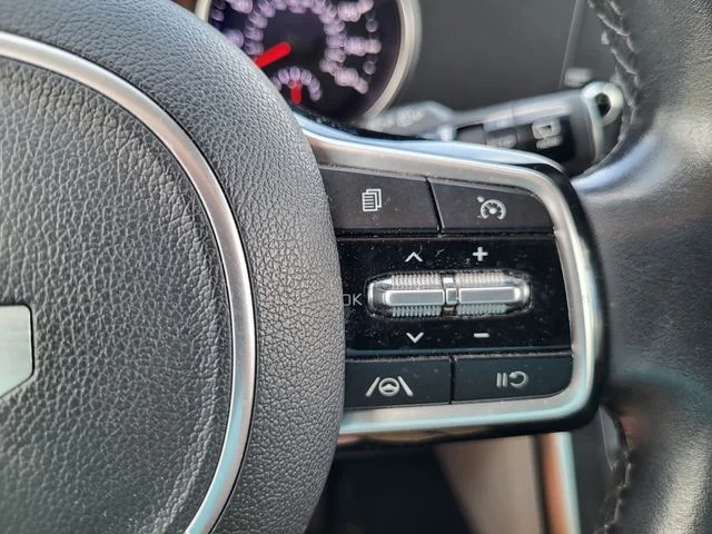 Used 2022 Blue Kia LXS image 18