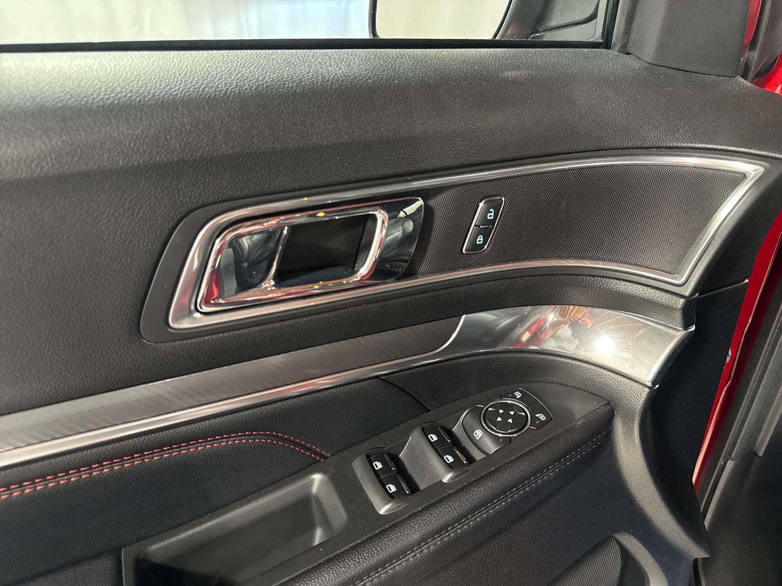 Used 2017 Red Ford Sport image 16