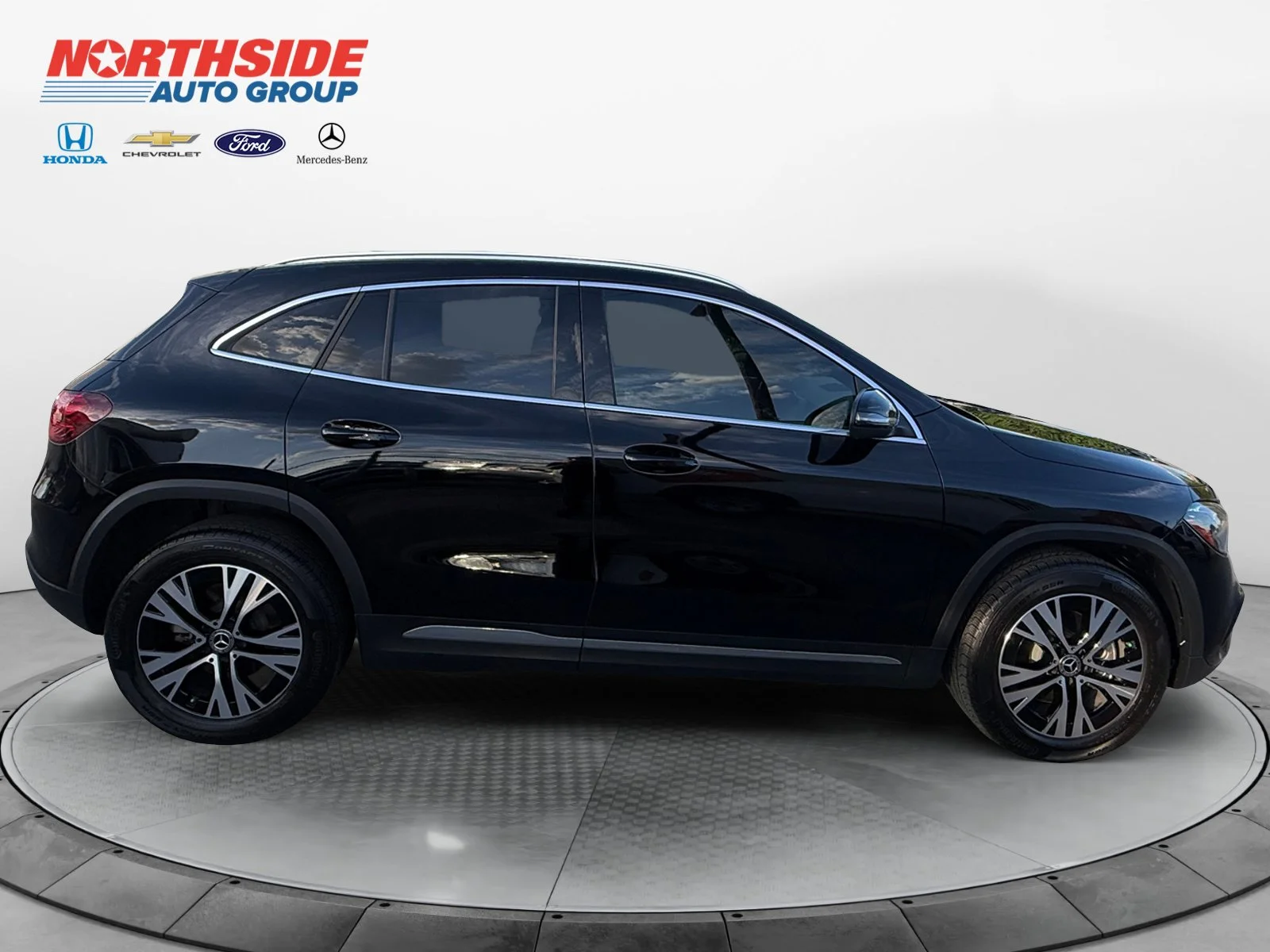Used 2026 Black Mercedes-Benz GLA 250 image 8