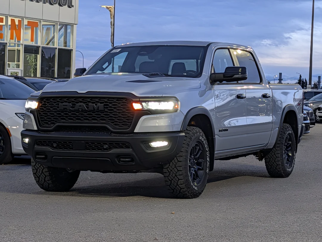 New 2027 Silver RAM Rebel - - Rebel X Pkg - Level 2 Grp - Pano Sunroof - Harman/Kardon Audio & More! image 4
