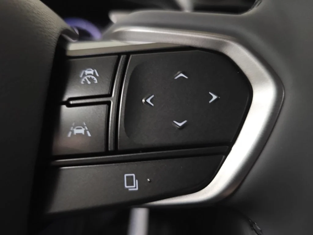 New 2026 Oxygen White Lexus PREMIUM AWD image 17