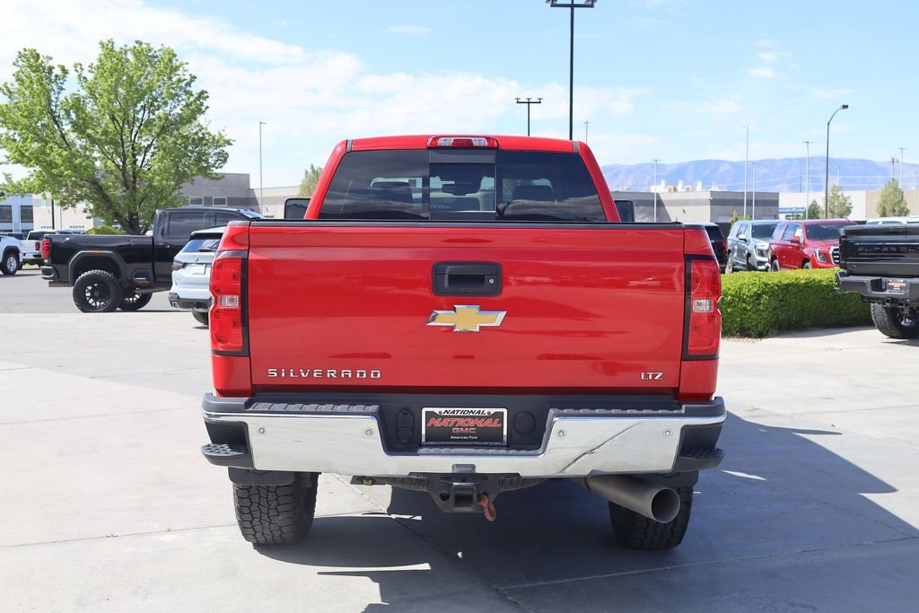 Used 2018 Red Hot Chevrolet LTZ image 5