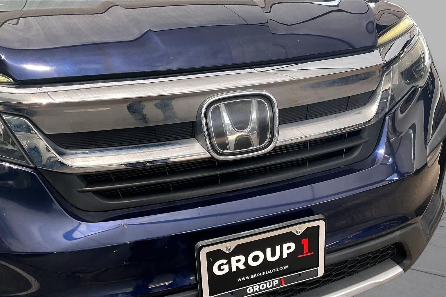 Used 2019 Obsidian Blue Pearl Honda EX-L image 51