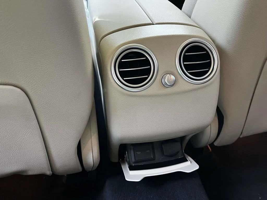 2022 Mercedes-Benz GLC GLC300 - Photo 13