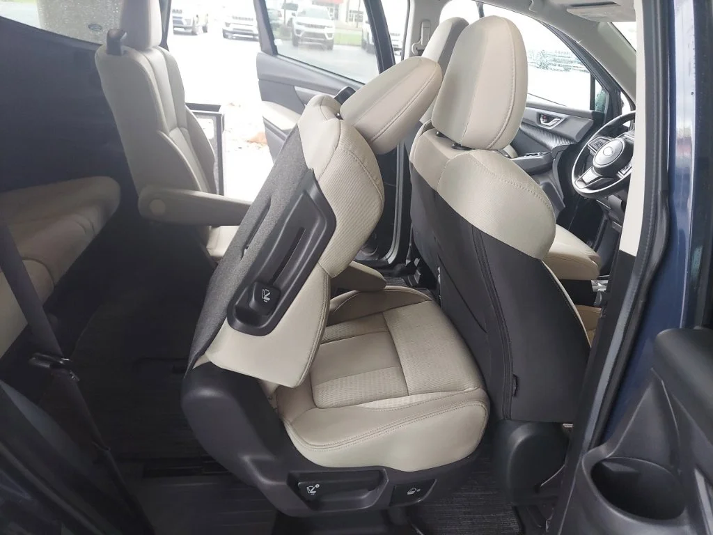 Certified Used 2025 Blue Subaru Premium image 35