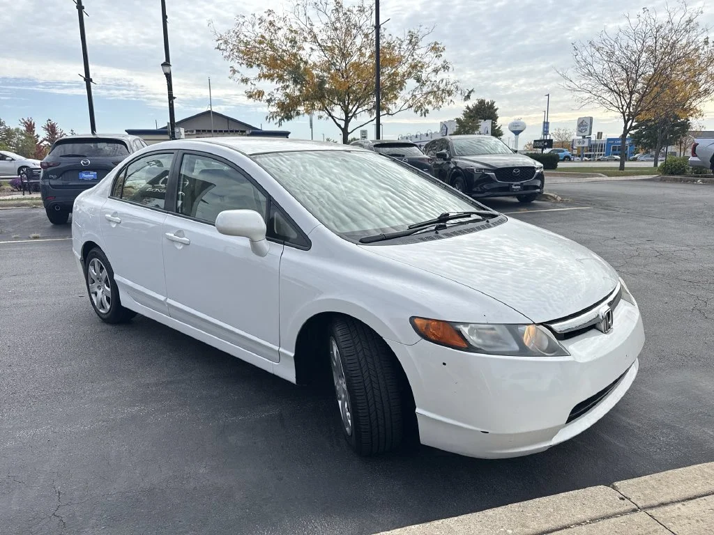 Used 2008 White Honda LX image 5