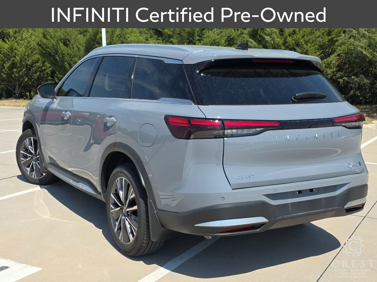 Certified Used 2026 Harbor Gray INFINITI LUXE image 4
