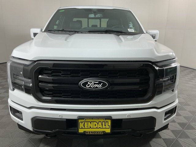 2025 Ford F-150 Lariat photo 2