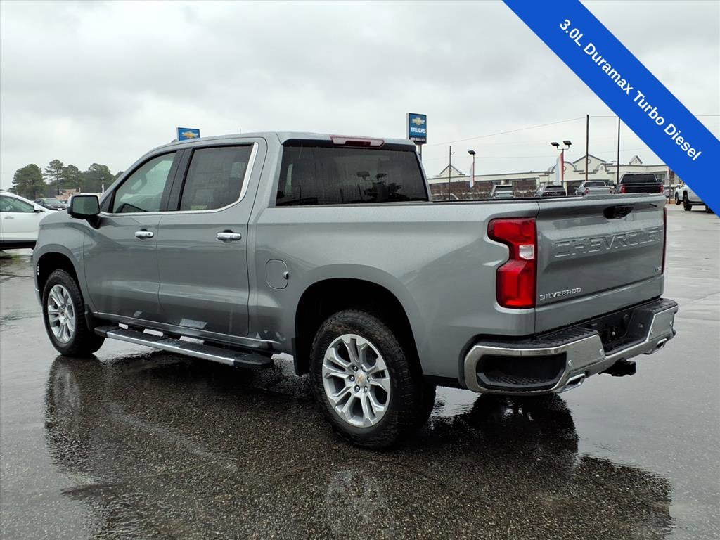 2026 Chevrolet Silverado 1500 LTZ - Photo 3