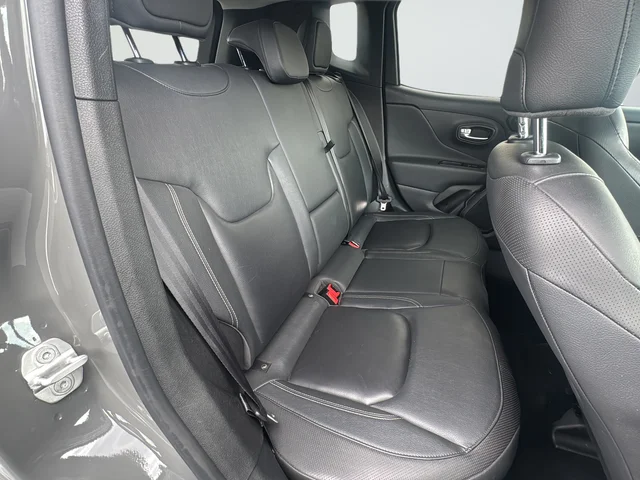 Used 2020 Gray Jeep Limited image 25