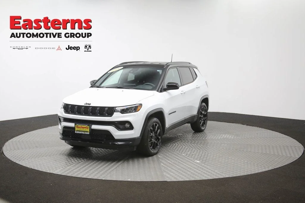 Certified Used 2023 White Jeep Latitude image 58