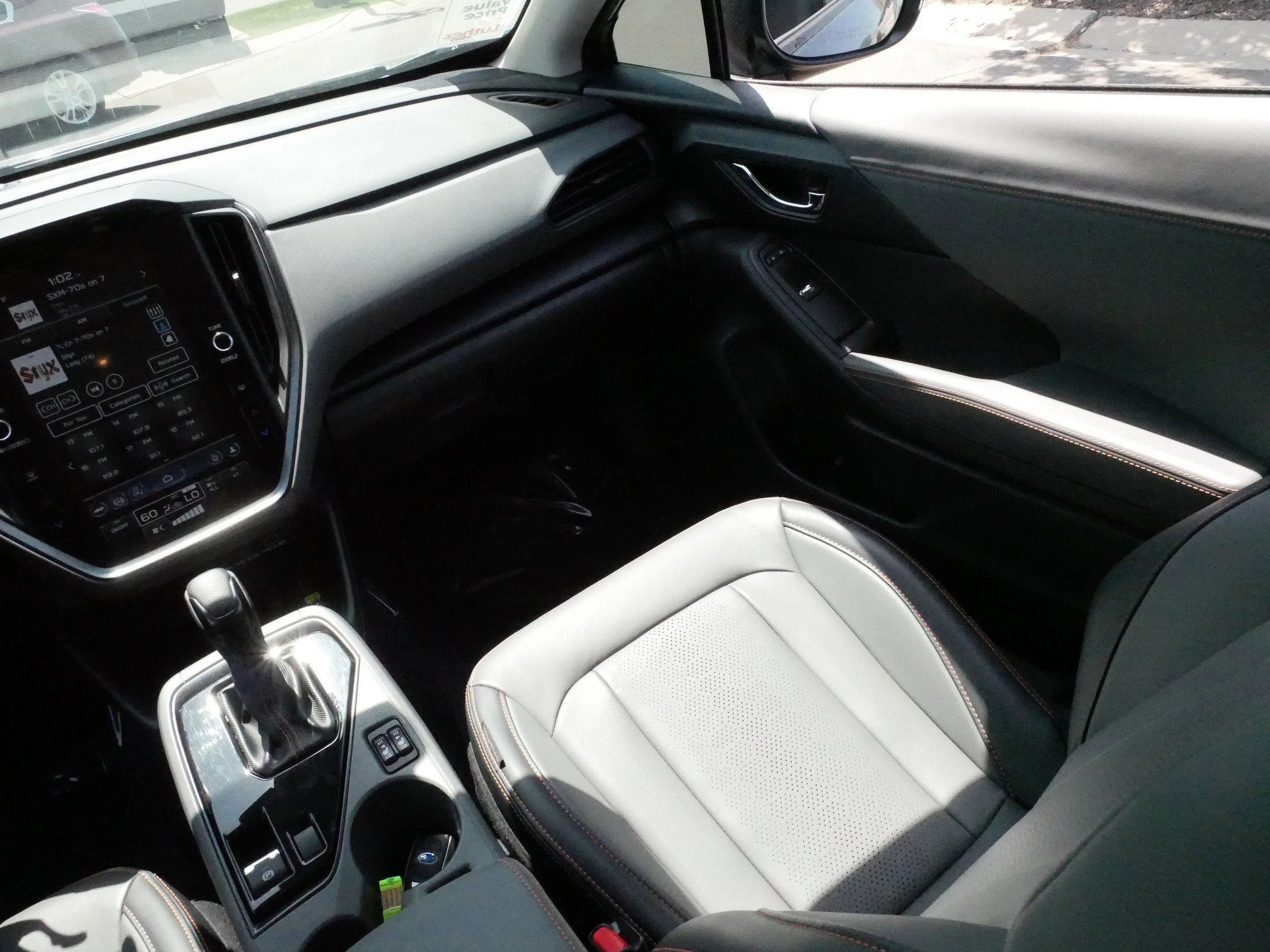 Used 2024 Magnetite Gray Metallic Subaru Limited image 11