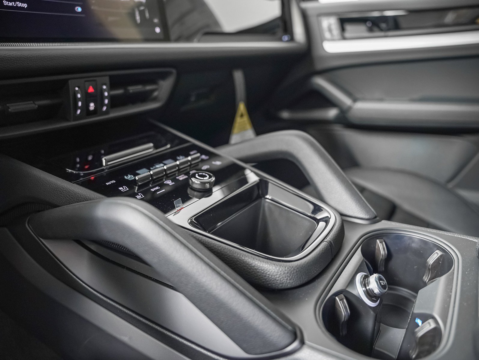 New 2026 CHROMITE BLACK Porsche S image 24