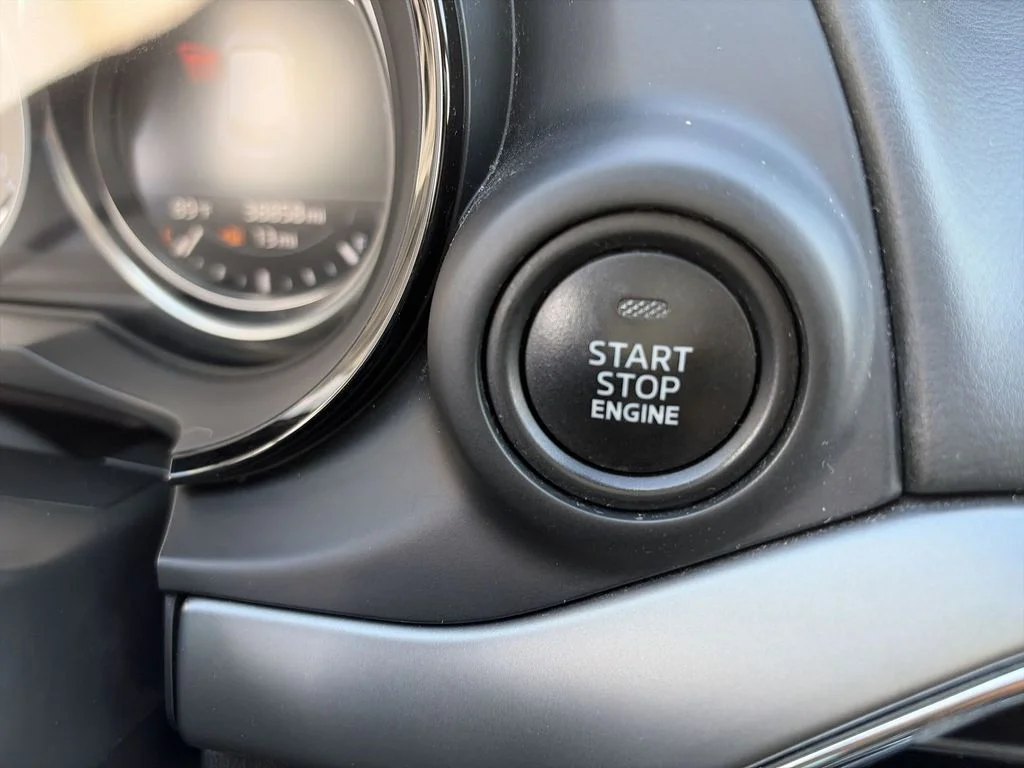 Used 2022 White Mazda Sport image 23