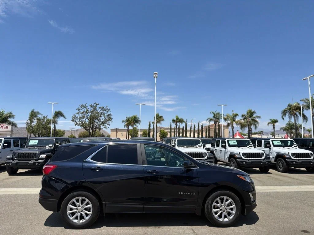 Used 2021 Blue Chevrolet LT image 9