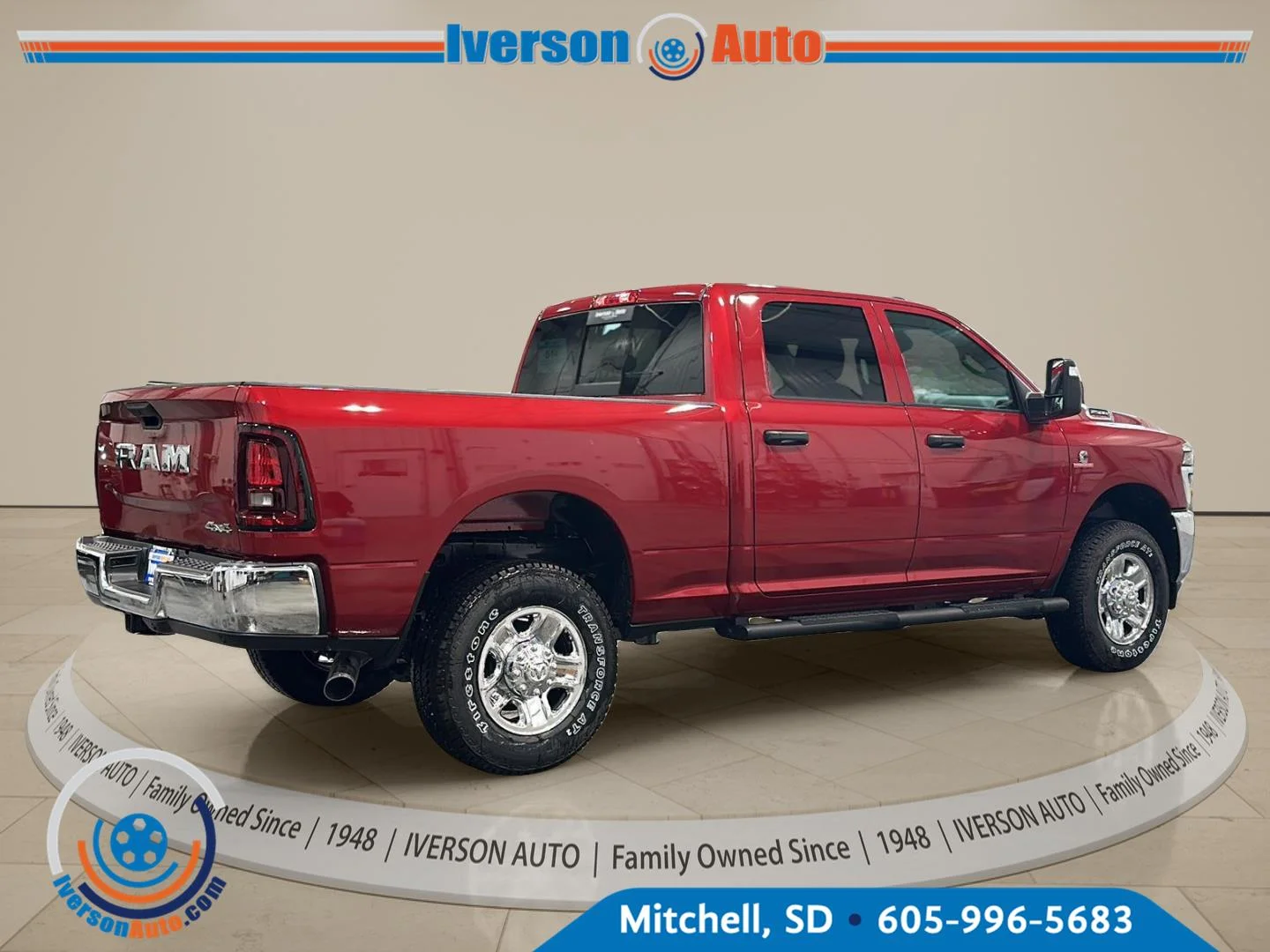 New 2027 Molten Red Pearl-Coat Exterior Paint RAM Tradesman image 7
