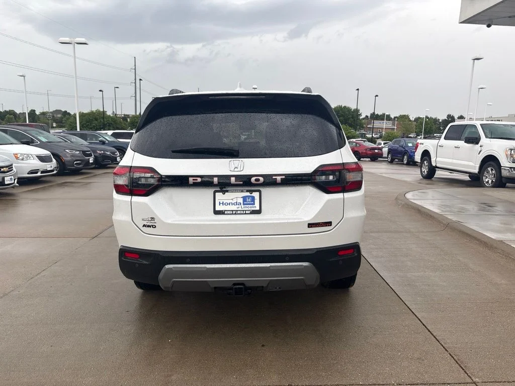 Used 2026 White Honda TrailSport image 6
