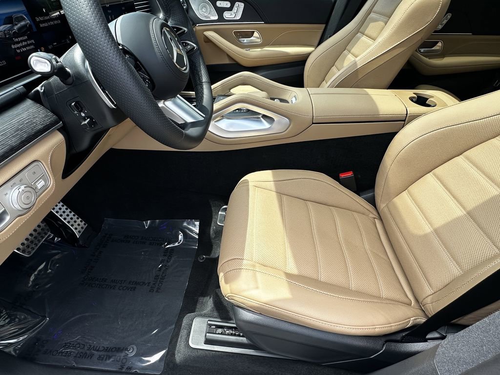 New 2026 MANUFAKTUR Alpine Grey Mercedes-Benz GLS 450 image 10