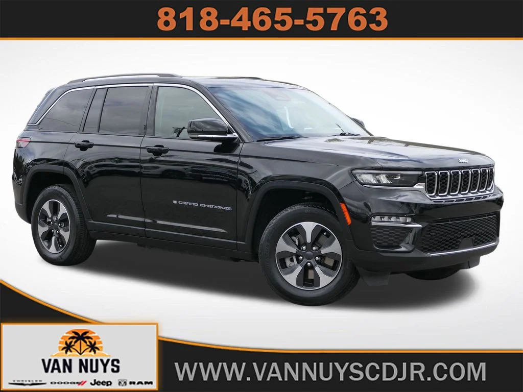 2023 Jeep Grand Cherokee 4xe 4x4's photo