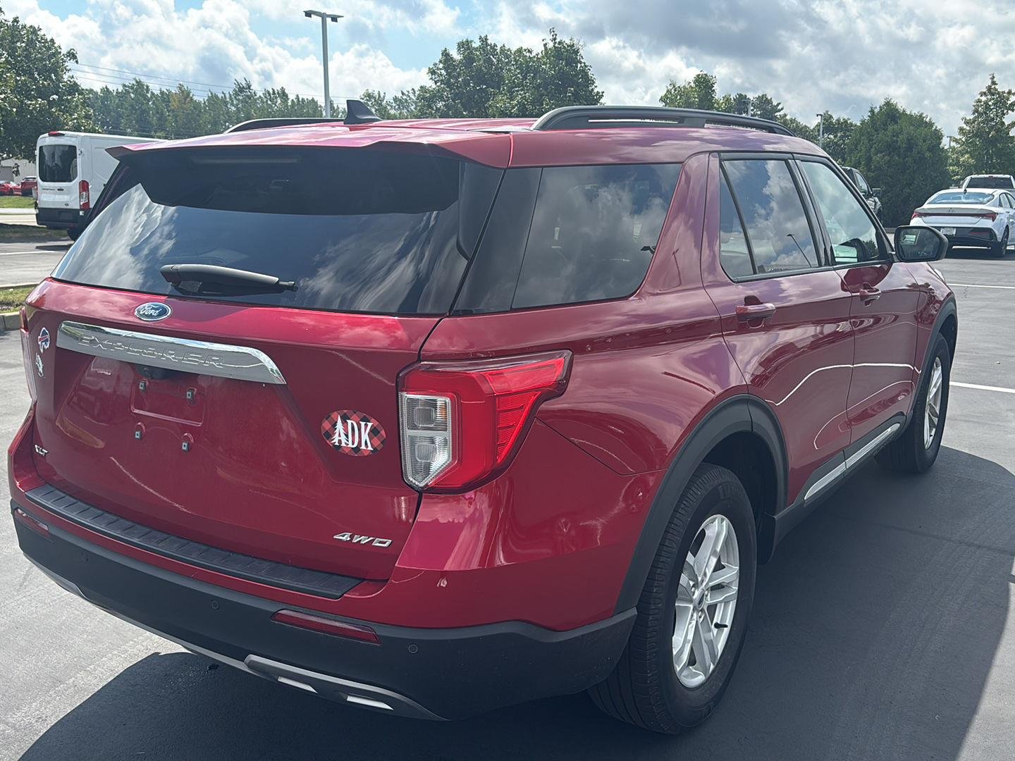 Used 2022 Rapid Red Metallic Tinted Clearcoat Ford XLT image 6