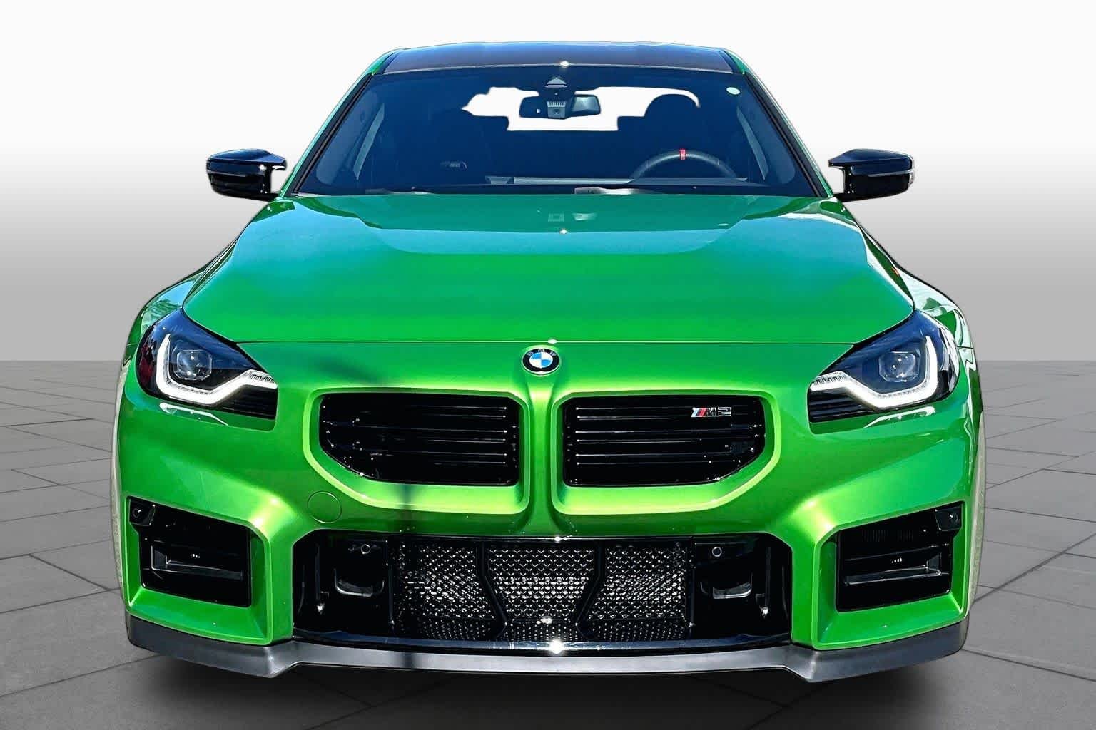 Used 2026 Java Green Metallic BMW  image 4