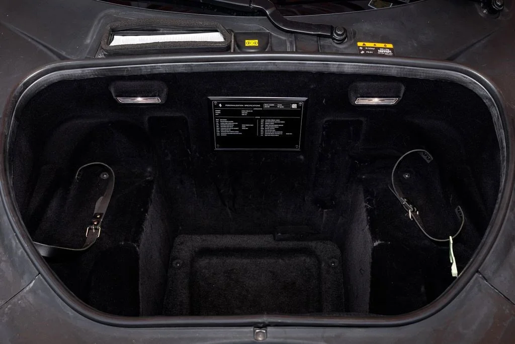 2021 Ferrari F8 Base - Photo 12