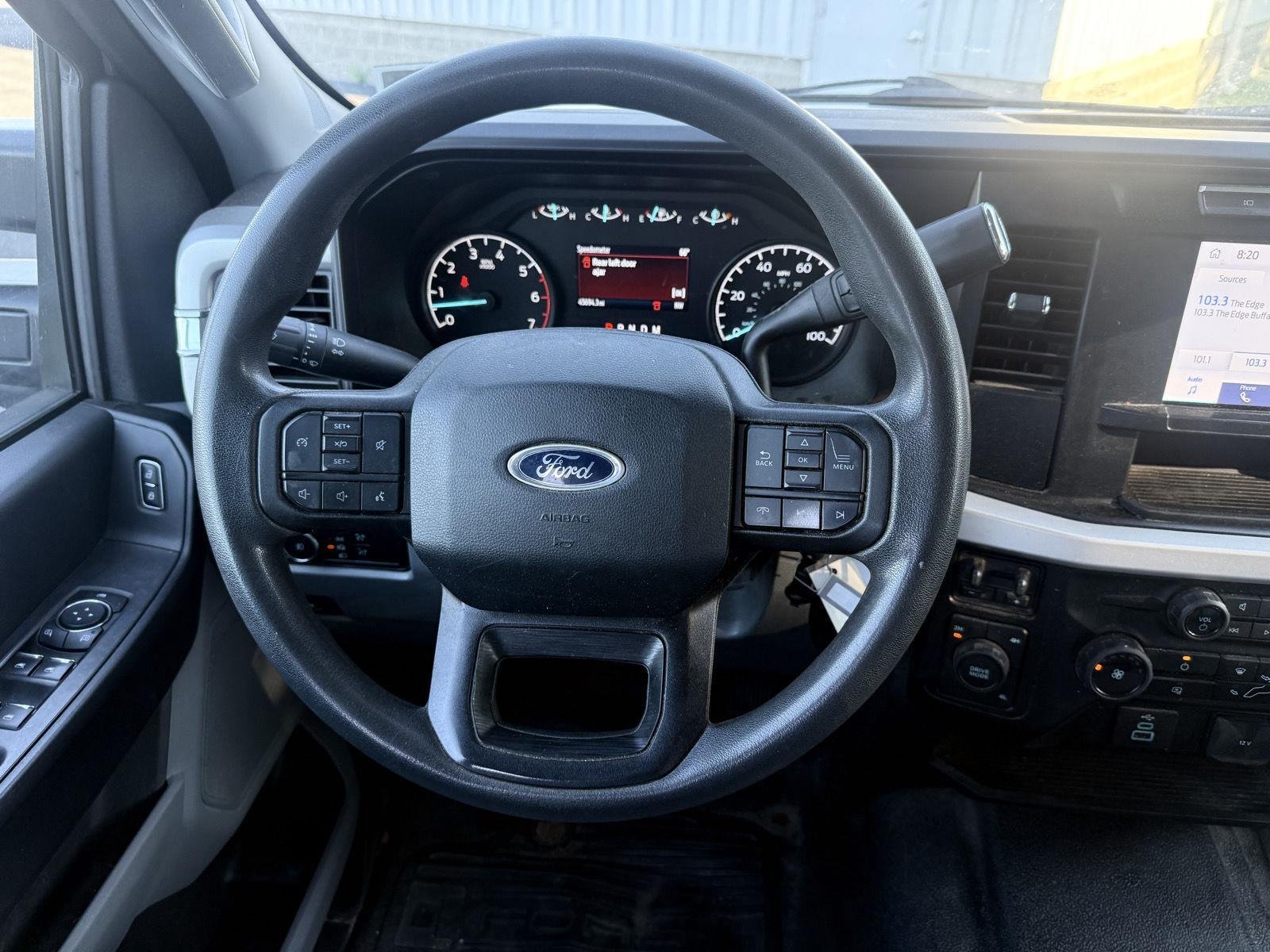 Used 2023 Oxford White Ford XL image 7