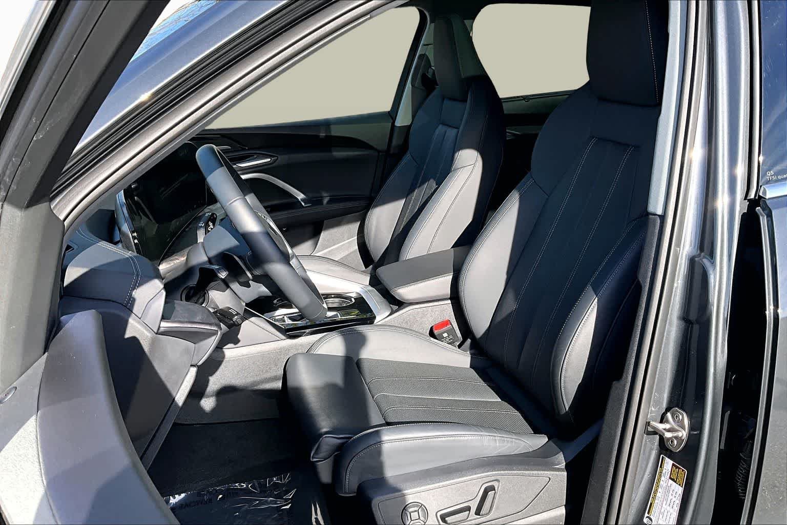 2025 Audi Q5 Premium Plus - Photo 8
