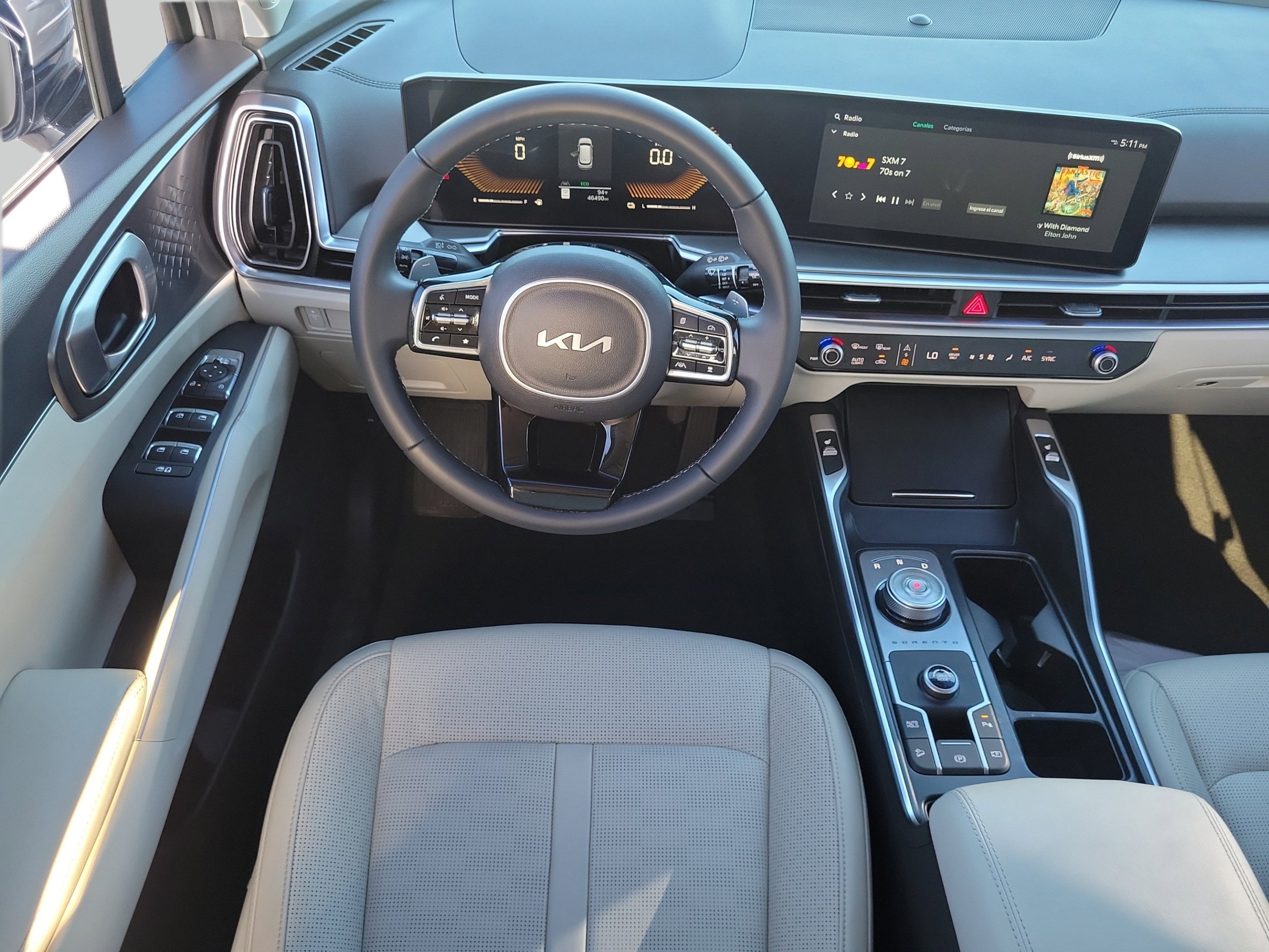 Used 2025 Silky Silver Kia EX image 17