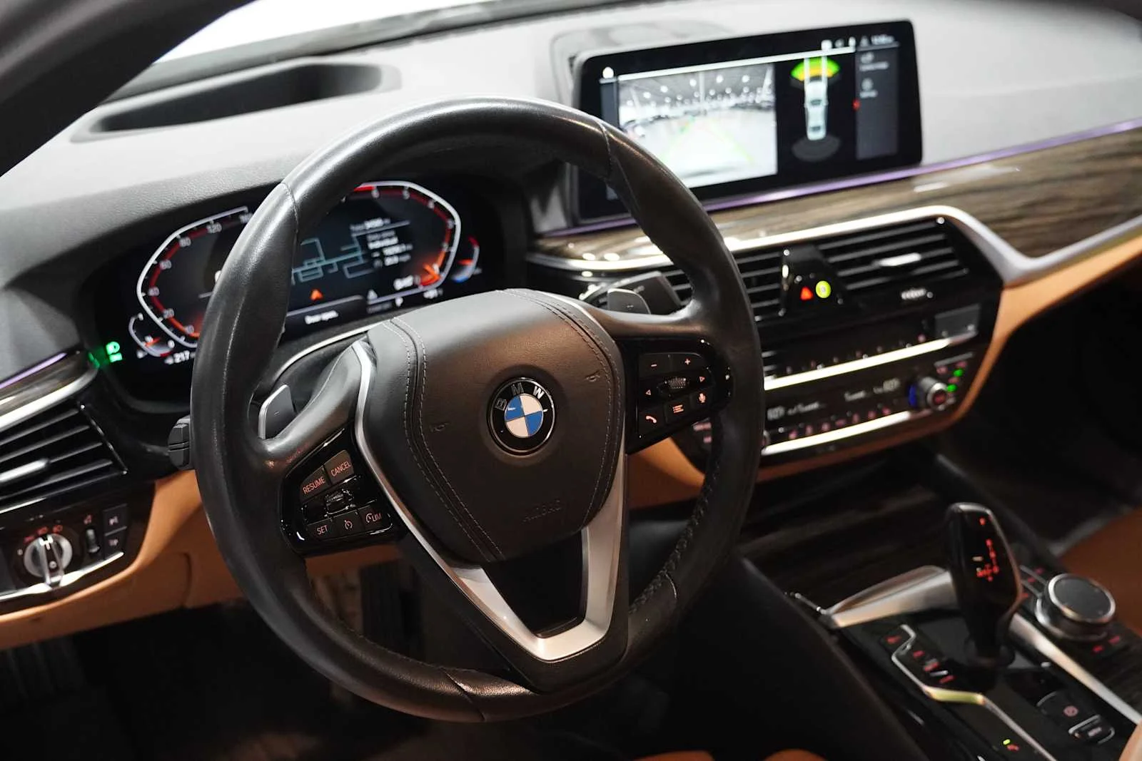 Used 2023 Alpine White BMW 530i image 10