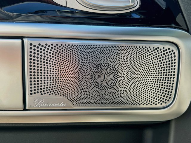 Certified Used 2025 Gray Mercedes-Benz G 580 image 21