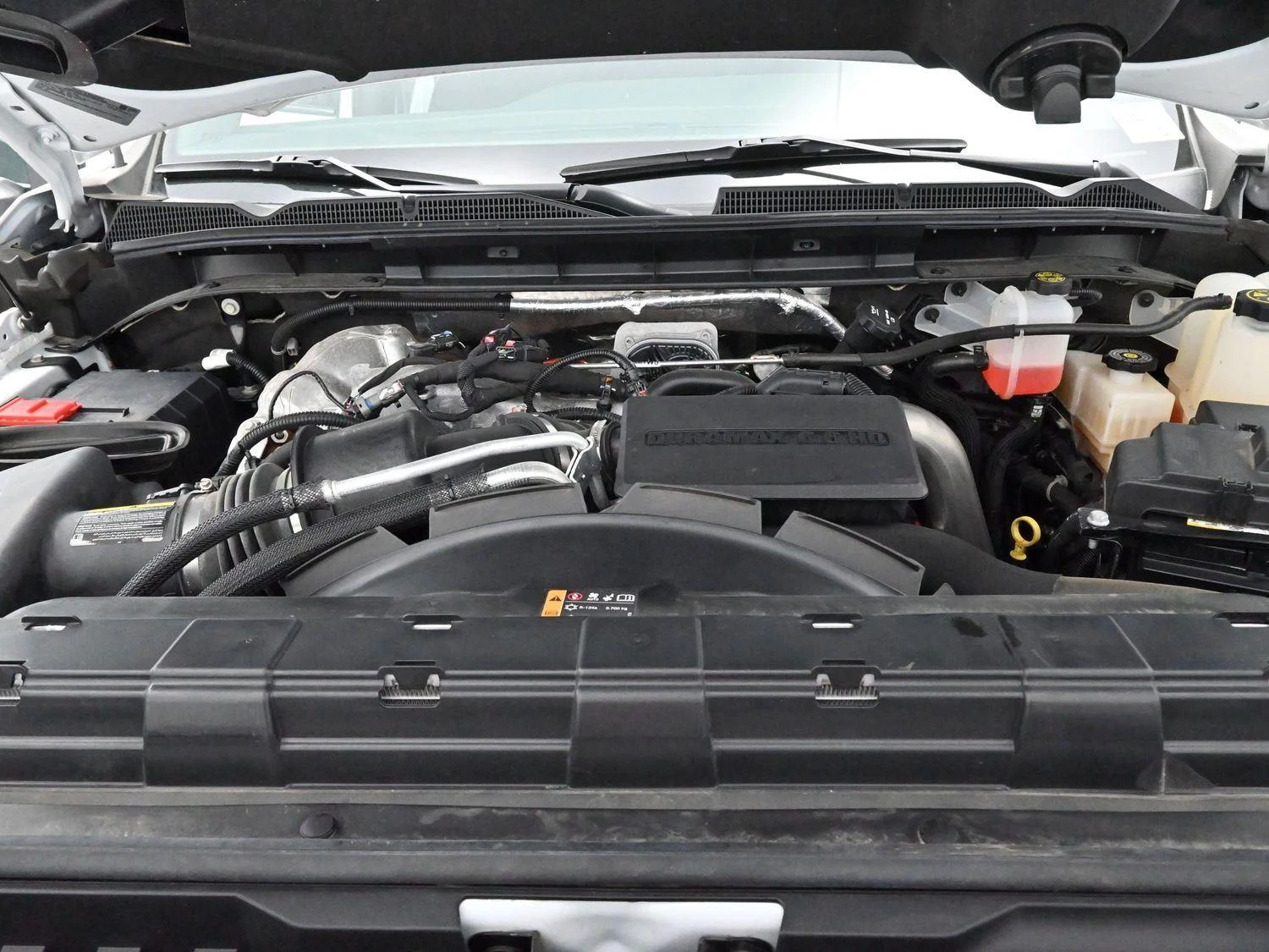 Used 2024 Summit White GMC AT4 image 38