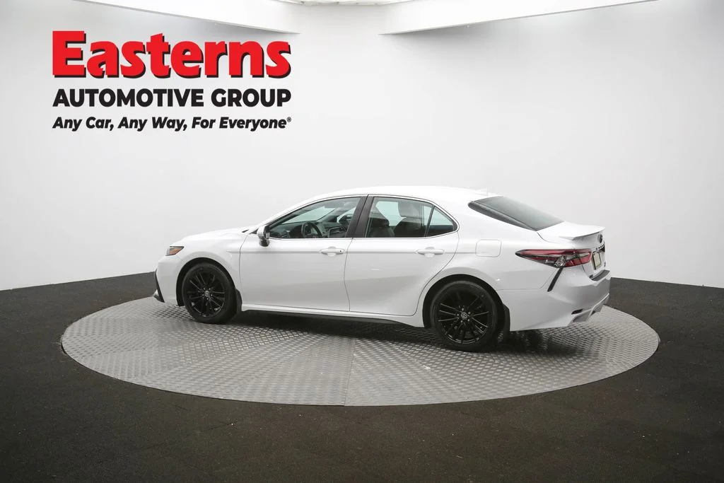 Used 2022 White Toyota SE image 60