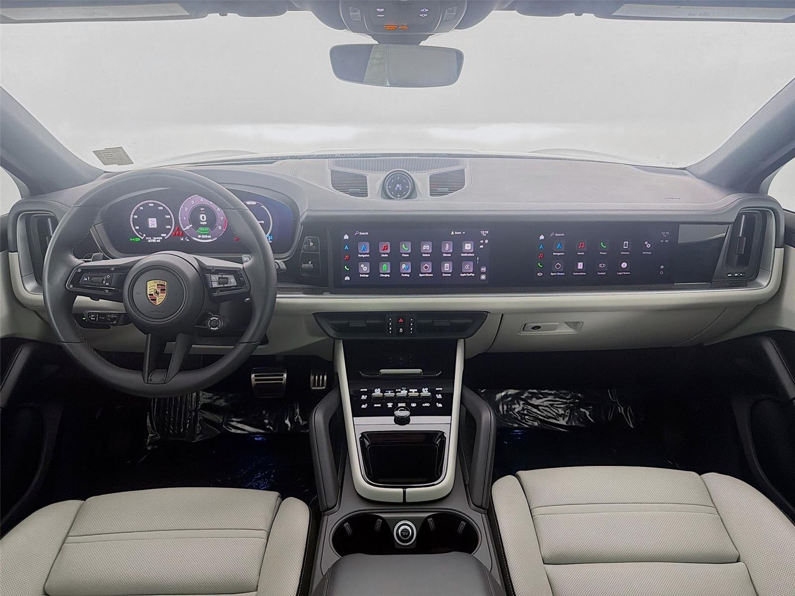 Used 2025 Chalk Porsche S E-Hybrid image 16