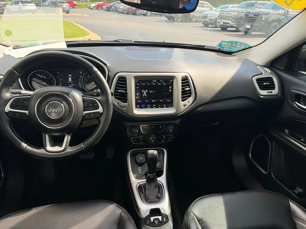2018 Jeep Compass Latitude - Photo 11