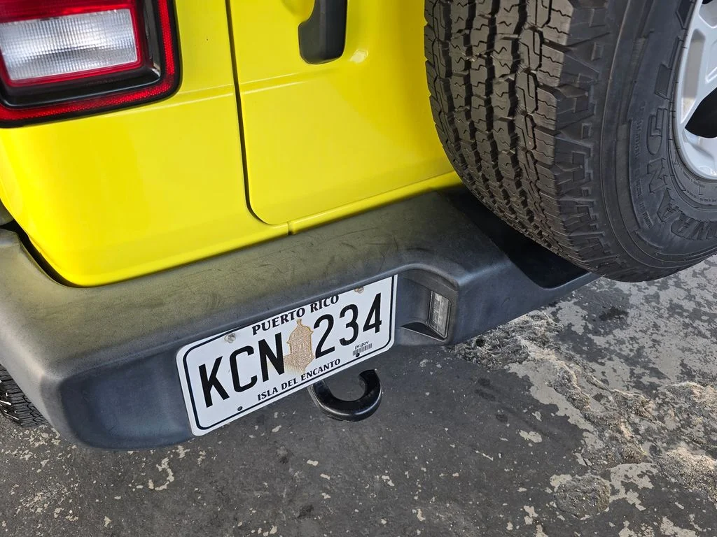 Used 2023 Yellow Jeep Sport S image 38