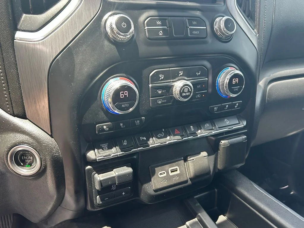 Used 2020 Dark Sky Metallic GMC Denali image 38