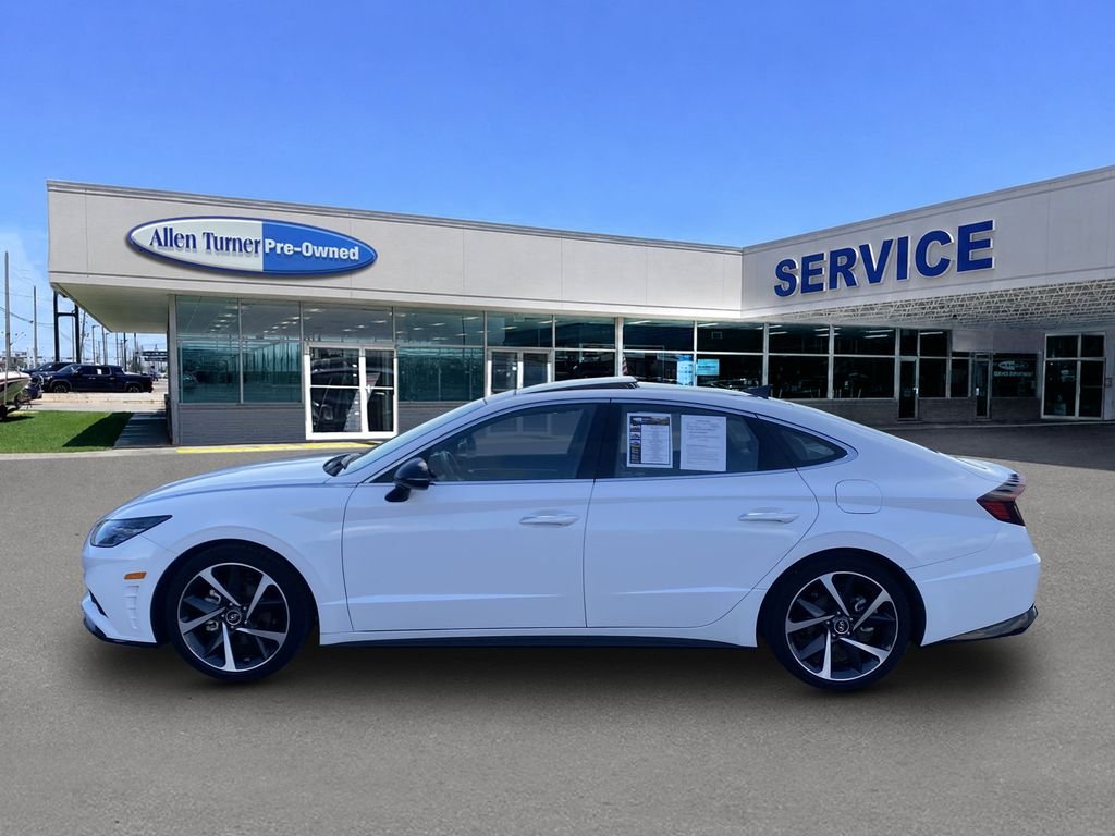 Used 2023 Serenity White Hyundai SEL Plus image 5
