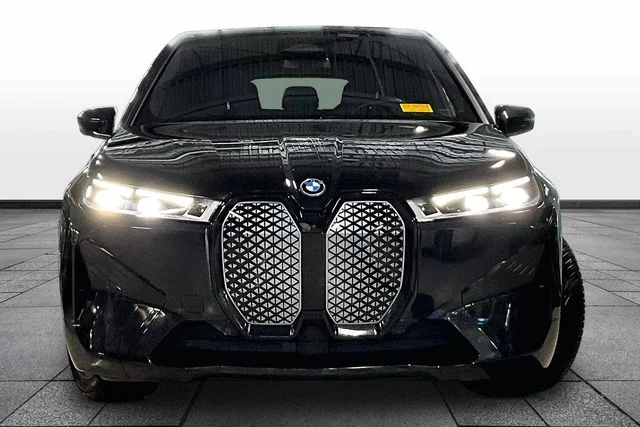 Used 2024 BMW iX Base with VIN WB533CF08RCN78769 for sale in Grand Blanc, MI