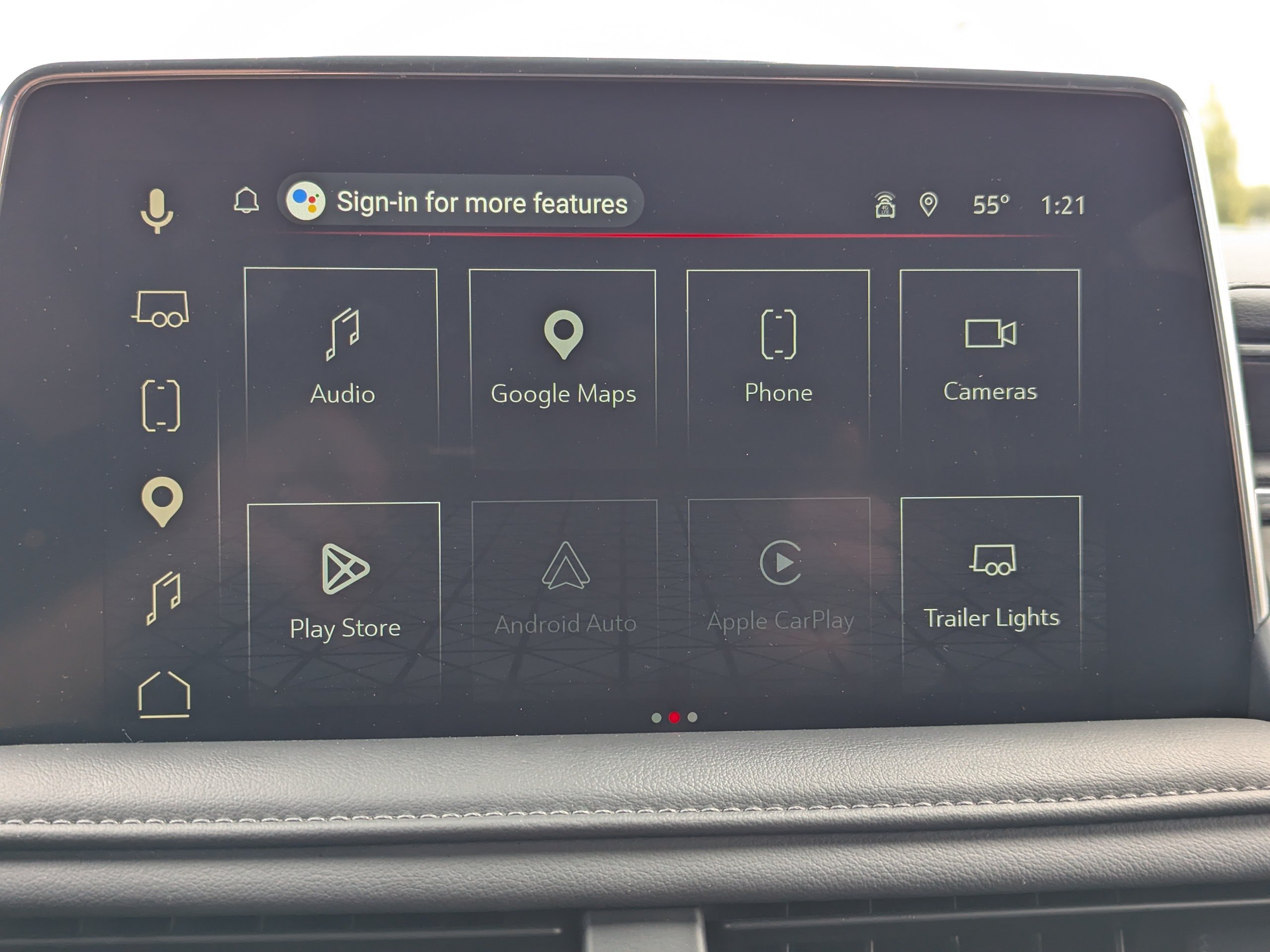 2023 GMC Yukon SLE - Photo 23