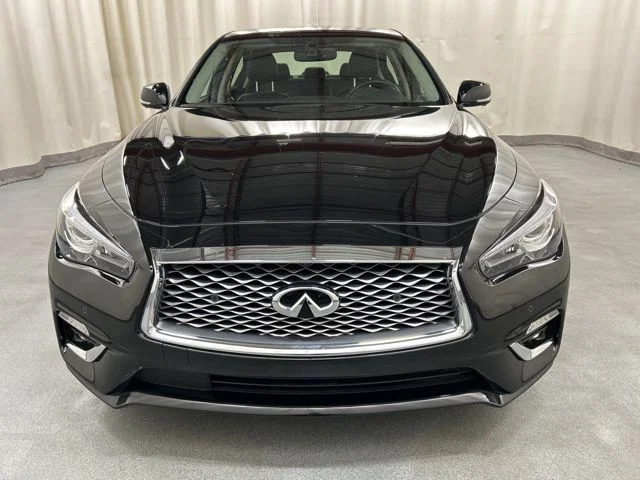 Used 2023 Black INFINITI LUXE image 27