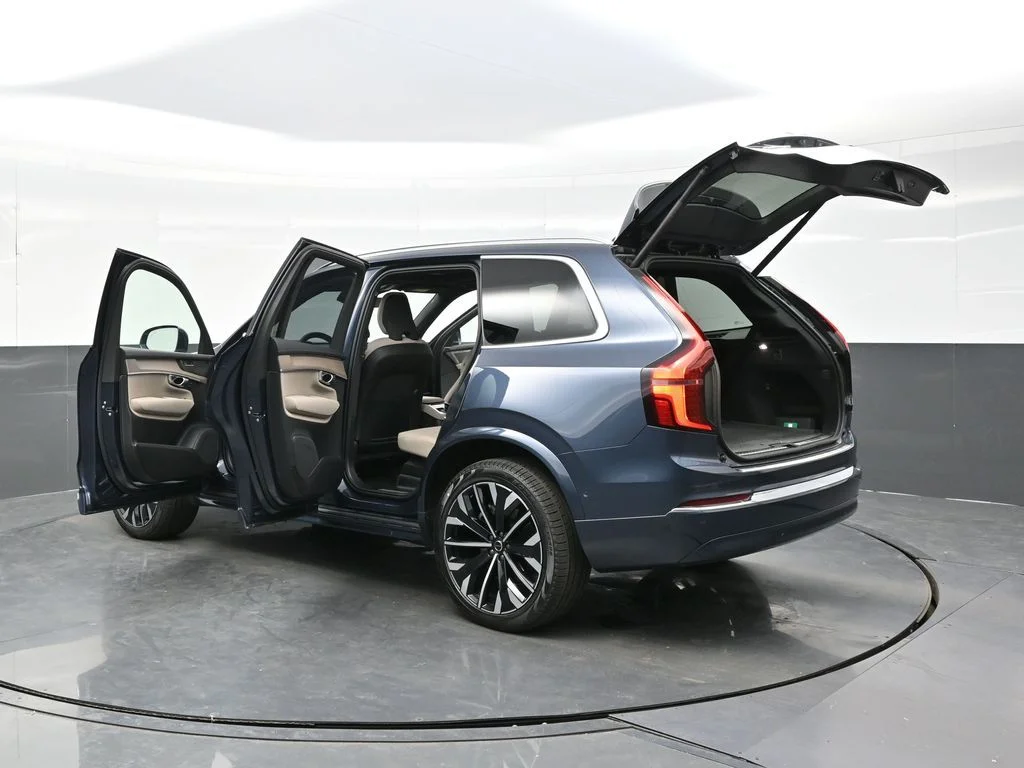 New 2026 Denim Blue Volvo T8 Plus image 47