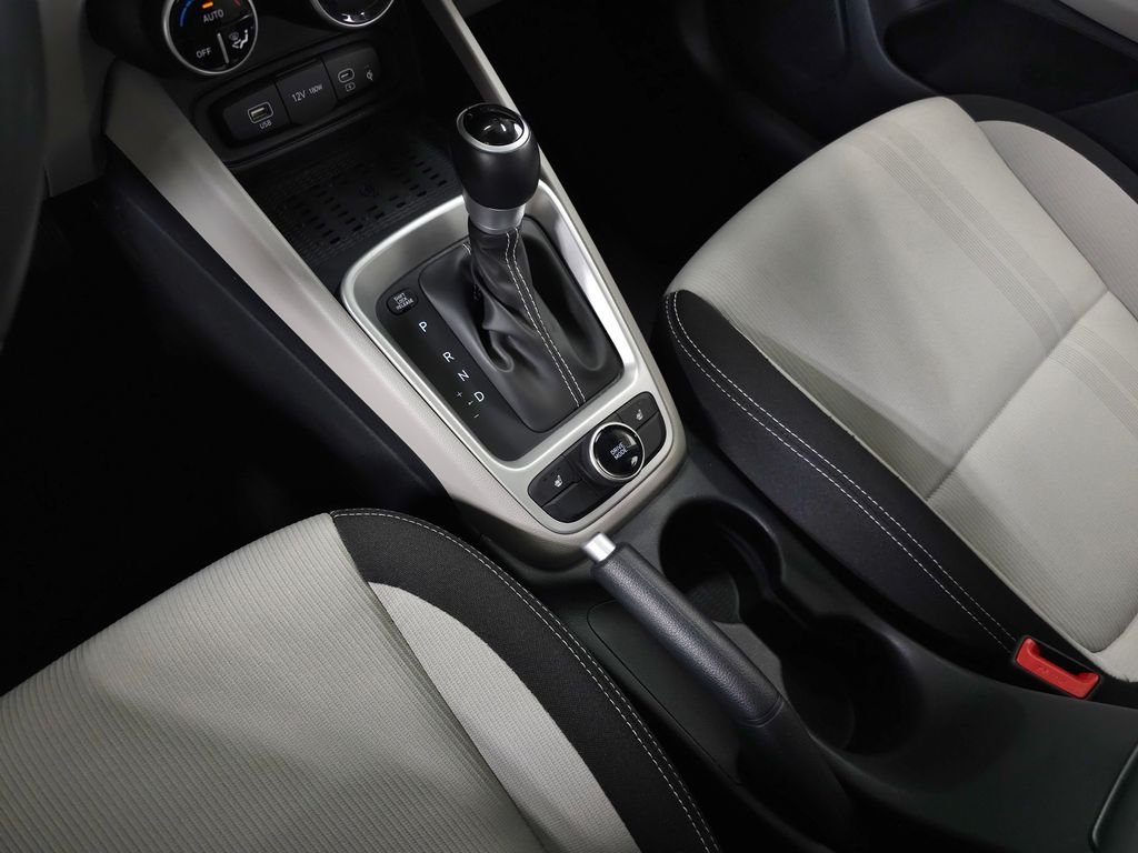 2026 Hyundai Venue SEL - Photo 29