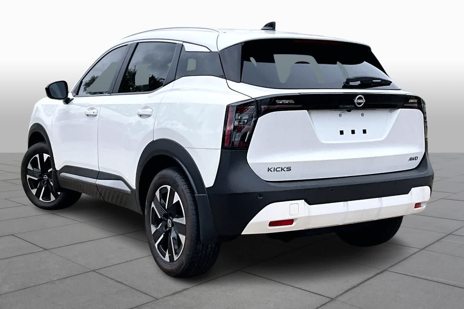 2026 Nissan KICKS SV AWD - Photo 7